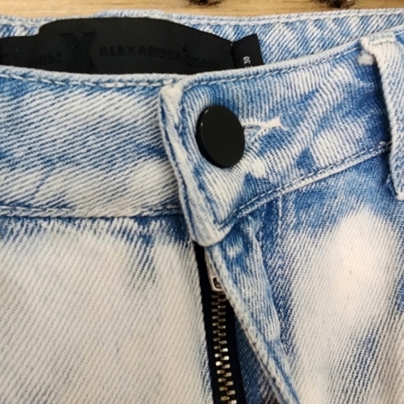 Alexander Wang Denim Cult Side Zip Bleach Out Jean High Rise Distressed Raw Hem - Picture 6 of 13